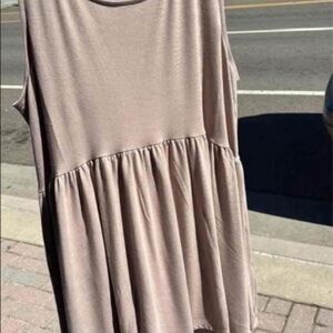 Zenana Outfitters Taupe Sleeveless Tiered Tank Top